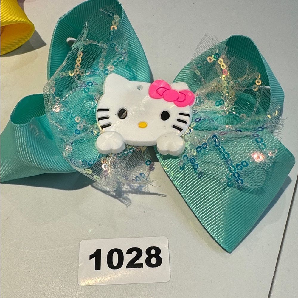 1028 Green Color Hello Kitty Hair Bow Alligator‎ Clip